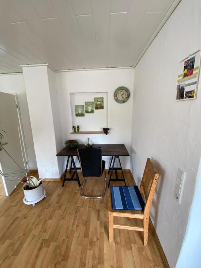 Ferienwohnung-Gasthaus Zum Ross エアレンバッハ・アム・マイン エクステリア 写真